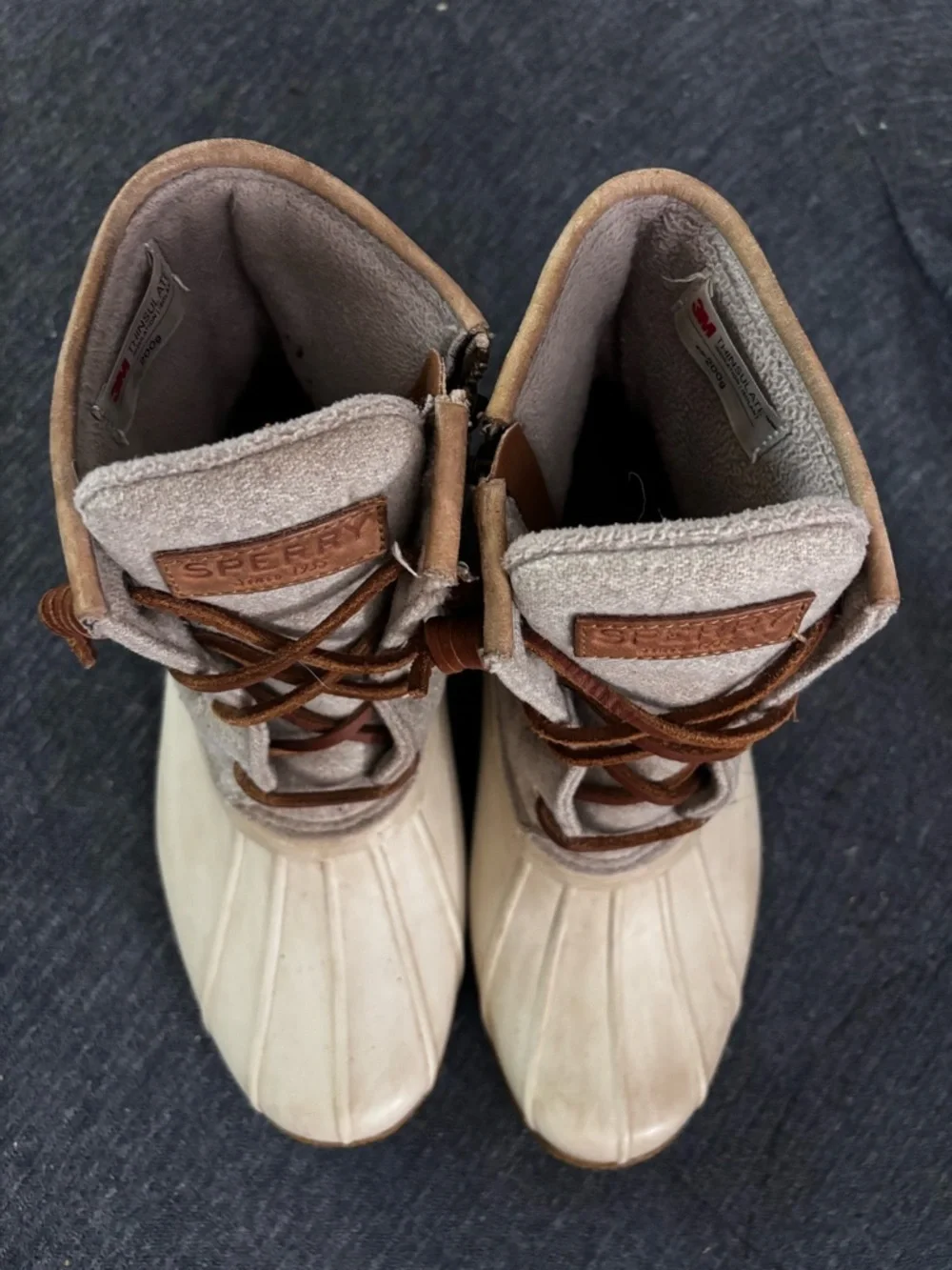 Trendy Sperry Two-Tone Duck Boots with Wool Blend Upper “Thinsulate” | Size 6.5